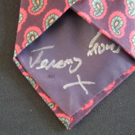 Photo: Jeremy Irons Tie 2