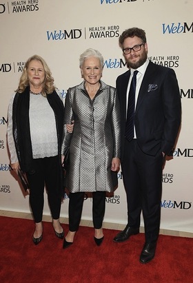 Jessie Close, Glenn Close, Seth Rogen