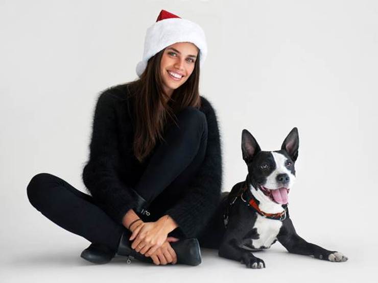 Sara Sampaio and Tahini, a 6 year old pit bull mix