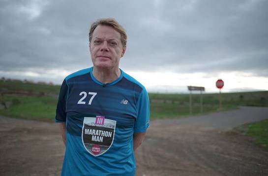 Eddie Izzard Starts Marathon Challenge