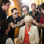 Johnny Depp Gives Gift Of Hearing With Hollywood Vampires In Portugal