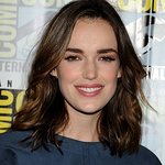 Elizabeth Henstridge