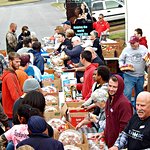 Martina McBride Feeds Hundreds On Tour Stop