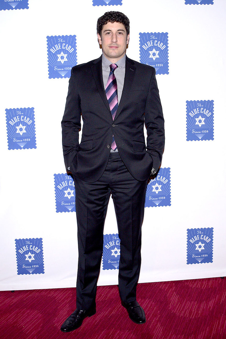 Jason Biggs Hosts The Blue Card’s annual gala