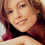 Diane Lane Chops Hair for Charity