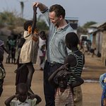 Tom Hiddleston Returns To South Sudan As Conflict Enters Fourth Year
