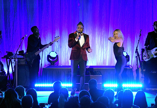 Jason Derulo Performs At An Unforgettable Evening