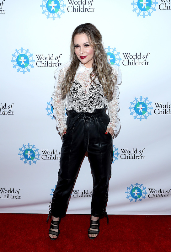Alyssa Milano at 2017 World of Children Hero Awards
