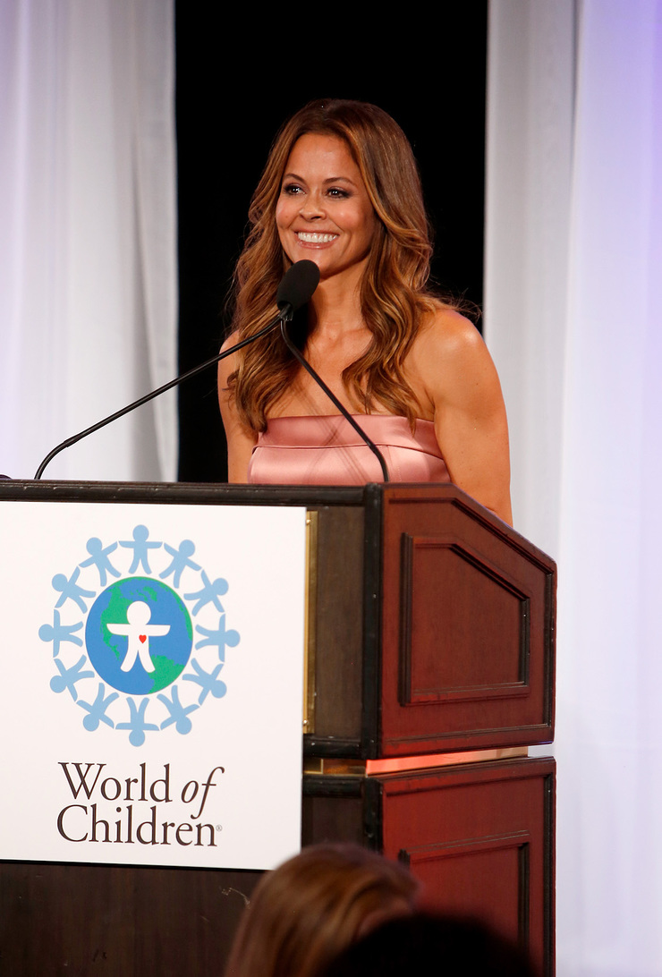 Brooke Burke-Charvet at 2017 World of Children Hero Awards