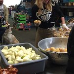 Pamela Anderson Dishes Up Vegan Curry To Homeless Refugees In Calais