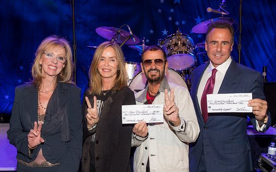 Jan Jones Blackhurst, Barbara Starkey, Ringo Star and Caesars Entertainment President and CEO Mark Frissora