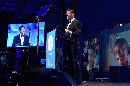 Host Harry Connick Jr. speaks on stage during 13th Annual UNICEF Snowflake Ball 201 Host Harry Connick Jr. speaks on stage during 13th Annual UNICEF Snowflake Ball 201