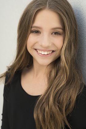 Mackenzie Ziegler: Charity Work & Causes - Look to the Stars