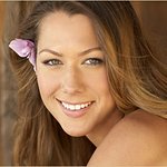 Colbie Caillat To Perform Acoustic Show For Charity