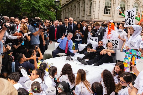 Mayor Bill de Blasio, Yoko Ono, Ringo Starr, Jeff Bridges