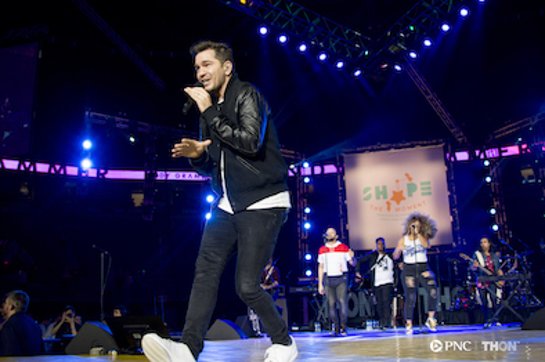 Andy Grammer Performs for Penn State University students Andy Grammer Performs for Penn State University students