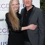 Stars Celebrate With Suzy Amis Cameron At 2019 Red Carpet Green Dress Event