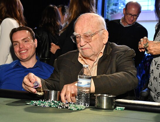 Ed Asner Plays Poker