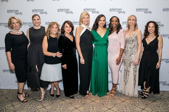 Martha Fling, Leslie Roberts, Deborah Werner, CEO Gisselle Acevedo, honorees Kate Snow, Ashley De La Rosa, Abby Phillip, Christina Ackermann and Maria Hinojosa.