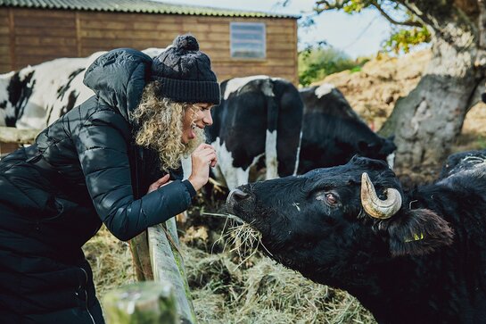 Leona Lewis meets a resident at the Hopefield Animal Sanctuary.