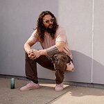 Jason Momoa Takes A Stand Against Single-Use Plastics In Hollywood