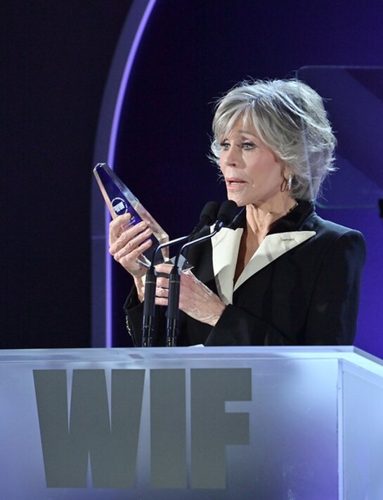 Jane Fonda accepts the Jane Fonda Humanitarian Award