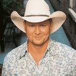 Tracy Lawrence To Hold Charity Golf Tournament Next Week