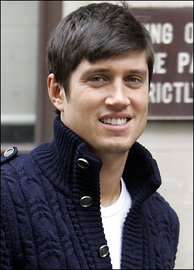 Vernon Kay: Charity Work & Causes - Look to the Stars