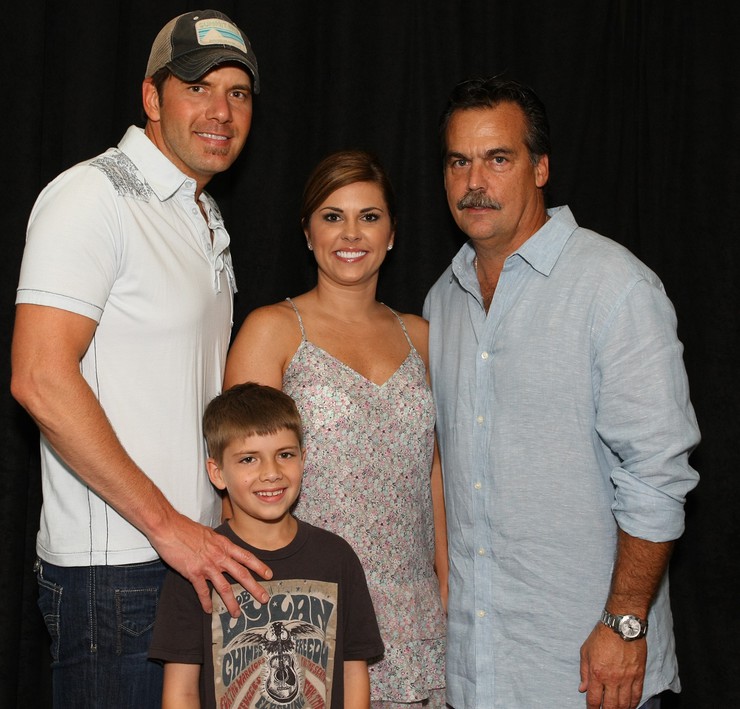 Rodney Atkins and family with Jeff Fisher