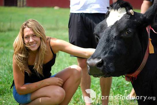 Colbie Caillat Visits Farm Sanctuary