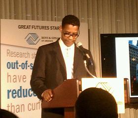 Denzel Washington at the Press Club event