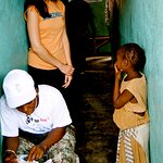 Mandy Moore Distributes Malaria Nets In Africa