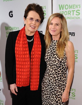 Billy Jean King and Holly Hunter