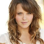 Rebecca Breeds: Profile