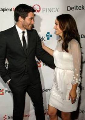 Natalie Portman and Jake Gyllenhaal