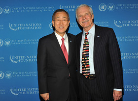 Ban Ky-Moon and Ted Turner at Global Leadership Awards