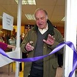 Geoffrey Palmer Re-Opens Charity Store