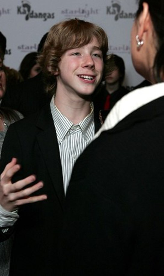 Joey Luthman attends Stellar Night 2011