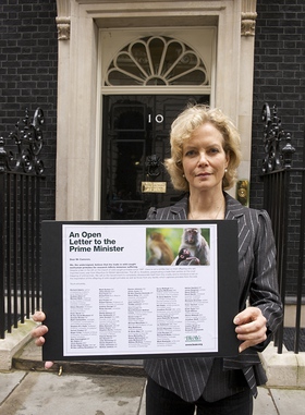 Jenny Seagrove with BUAV letter at 10 Downing Street