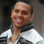 Romero Britto Collaborates With Chris Brown For Charity Auction‏
