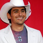 Brad Paisley Grants Wishes To Children