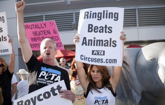 Jillian Michaels protests outside Staples Center