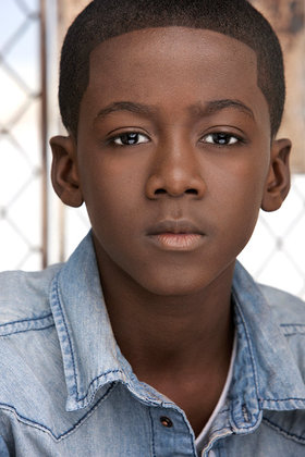 Kwesi Boakye: Charity Work & Causes - Look to the Stars
