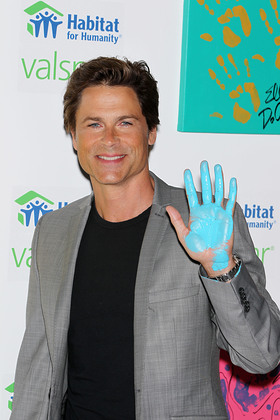 Rob Lowe Hands For Habitat