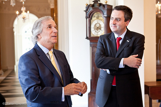 Henry Winkler Awarded OBE Henry Winkler Awarded OBE
