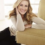 Julia Roberts Supports Lancome Genes Day
