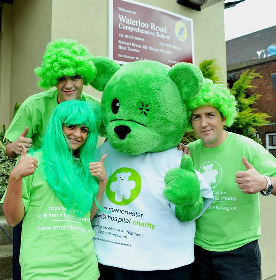 Waterloo Road Stars Go Green For Charity Look to the Stars