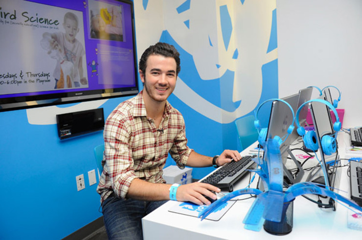 Kevin Jonas On The New Computers at Ronald McDonald House