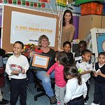 Bridget Moynahan Makes A Special Teacher's Day Better