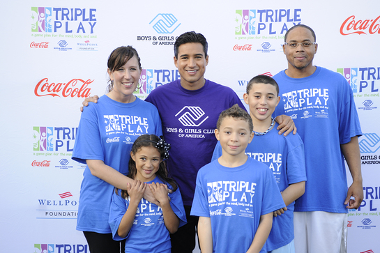 Mario Lopez and the Porter Family